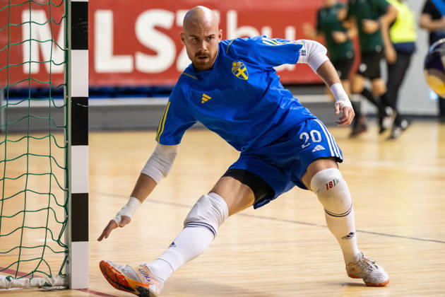261015 Goalkeeper Viktor Sääf of Sweden ahead of the FIFA Futsal World Cup qualifier match between Hungary and Sweden on October 15, 2026 in Nyiregyhaza. Photo: Bildbyran EXT BILDBYRÅN COP 18 XY0131 futsal landslaget hungary sverige national team, Nationalteam sweden bbeng vm-kval world cup qualifier ungern Copyright: BILDBYRANxEXT BB261015BB543