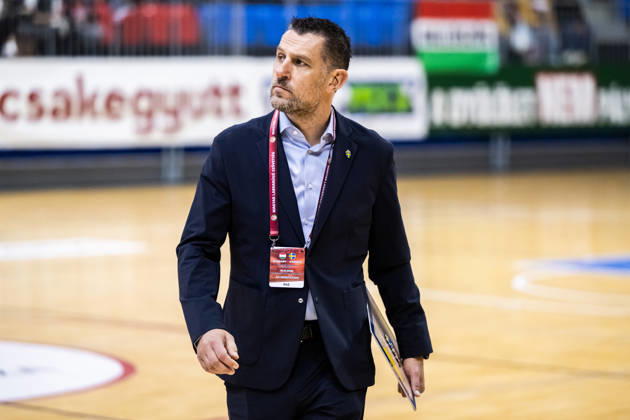 261015 Head coach Matija Dulvat of Sweden ahead of the FIFA Futsal World Cup qualifier match between Hungary and Sweden on October 15, 2026 in Nyiregyhaza. Photo: Bildbyran EXT BILDBYRÅN COP 18 XYA131 futsal landslaget hungary sverige national team, Nationalteam sweden bbeng vm-kval world cup qualifier ungern Copyright: BILDBYRANxEXT BB261015BB555