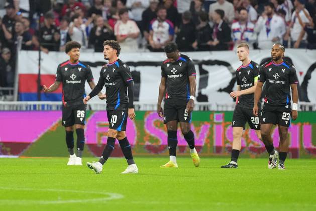 Crystal Palace go 1-0 behind Lyon v Crystal Palace, UEFA Europa League, Football, Groupama Stadium, Lyon, France - 15 Oct 2026Lyon Groupama Stadium France  Copyright: xDavexWinter Shutterstockx 17218159aa