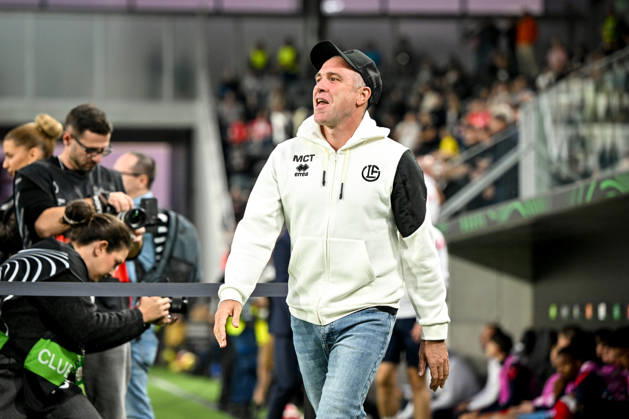 LUGANO, SWITZERLAND - OCTOBER 15: head coach Mattia Croci-Torti of FC Lugano during the UEFA Conference League 2026 27 League Phase MD1 match between FC Lugano and FK Crvena Zvezda at Lugano Arena on October 15, 2026 in Lugano, Switzerland. Lugano Lugano Arena Ticino Switzerland Copyright: xJustPictures.ch AndreaxBrancax jp-en-EuSpIm-AB_15102026_6472