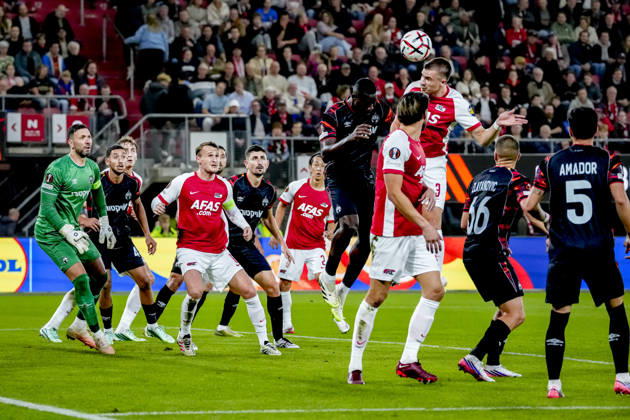 ALKMAAR - AZ Alkmaar defender Wouter Goes during the UEFA Europa League match between AZ and Hapoel Beer-Sheva at AFAS stadion on 15 October 2026 in Alkmaar, Nederland. ED VAN DE POL EYE4IMAGES DeFodi Images -