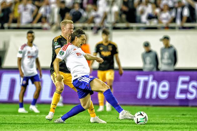 SPLIT, 15 10-2026, Poljud Stadium , season 2026 2027 , UEFA Conference League Football . Match between Hajduk Split and Ajax. Picture shows Ajax Davy Klaassen Hajduk Split - Ajax  x208448750x Copyright:
