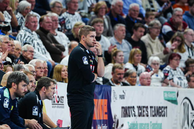 Michael Abt (Rhein-Neckar Löwen, Trainer) GER, THW Kiel vs. Rhein-Neckar Löwen, Handball, 1. Bundesliga, Spieltag 9, Saison 2026 2027, 15.10.2026 GER, THW Kiel vs. Rhein-Neckar Löwen, Handball, 1. Bundesliga, Spieltag 9, Saison 2026 2027, 15.10.2026 Kiel Copyright: xEibner-Pressefoto MarcelxvonxFehrnx EP_MFN