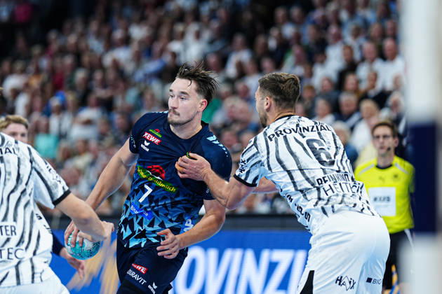 Robert Timmermeister (Rhein-Neckar Löwen, 07), Harald Reinkind (THW Kiel, 06) GER, THW Kiel vs. Rhein-Neckar Löwen, Handball, 1. Bundesliga, Spieltag 9, Saison 2026 2027, 15.10.2026 GER, THW Kiel vs. Rhein-Neckar Löwen, Handball, 1. Bundesliga, Spieltag 9, Saison 2026 2027, 15.10.2026 Kiel Copyright: xEibner-Pressefoto MarcelxvonxFehrnx EP_MFN