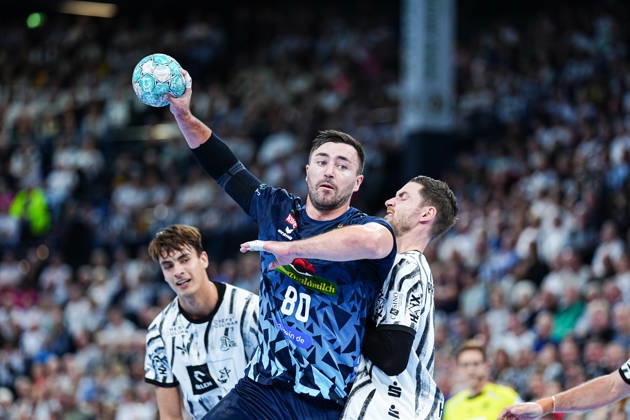 Jannik Kohlbacher (Rhein-Neckar Löwen, 80), Hendrik Pekeler (THW Kiel, 61) GER, THW Kiel vs. Rhein-Neckar Löwen, Handball, 1. Bundesliga, Spieltag 9, Saison 2026 2027, 15.10.2026 GER, THW Kiel vs. Rhein-Neckar Löwen, Handball, 1. Bundesliga, Spieltag 9, Saison 2026 2027, 15.10.2026 Kiel Copyright: xEibner-Pressefoto MarcelxvonxFehrnx EP_MFN