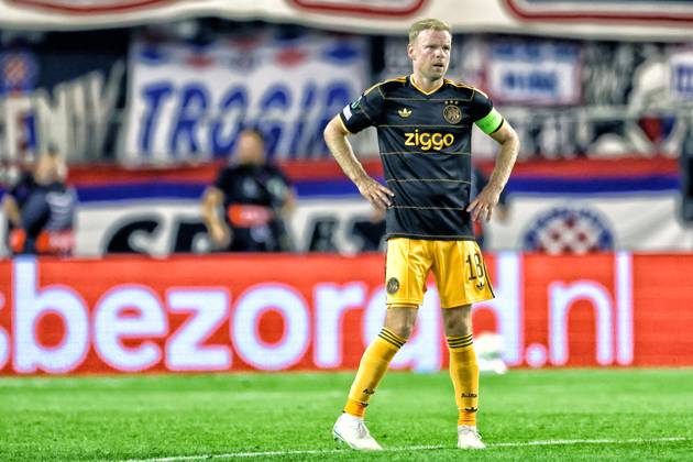 SPLIT, 15 10-2026, Poljud Stadium , season 2026 2027 , UEFA Conference League Football . Match between Hajduk Split and Ajax. Picture shows dejection the 1-0 by Davy Klaassen Hajduk Split - Ajax  x208449258x Copyright: