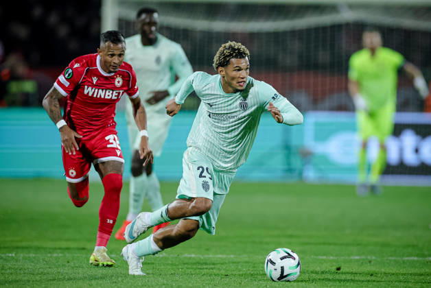 Football - UEFA Conference League - Round 1 - PFC CSKA Sofia - AS Monaco - 15.10.2026 Paris Brunner, 29 of AS Monaco FC and Leo Pereira, 38 of PFC CSKA Sofia during UEFA Conference League - Round 1 match between PFC CSKA Sofia and AS Monaco at Vasil Levski Stadium in Sofia, Bulgaria, on October 15th, 2026 in Sofia, Bulgaria. Bulgaria Copyright: xYulianxTodorovx