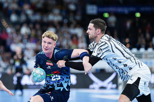 Haukur Thrastarson (Rhein-Neckar Löwen, 25), Hendrik Pekeler (THW Kiel, 61) GER, THW Kiel vs. Rhein-Neckar Löwen, Handball, 1. Bundesliga, Spieltag 9, Saison 2026 2027, 15.10.2026 GER, THW Kiel vs. Rhein-Neckar Löwen, Handball, 1. Bundesliga, Spieltag 9, Saison 2026 2027, 15.10.2026 Kiel Copyright: xEibner-Pressefoto MarcelxvonxFehrnx EP_MFN