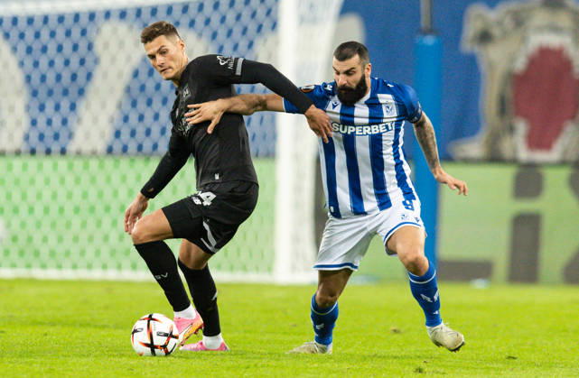 Europa League: Lech Poznan vs Bayer 04 Leverkusen Patrik Schick, Mikael Ishak during Europa League: Lech Poznan vs Bayer 04 Leverkusen match in Poznan, Poland, on October 15, 2026 Poznan Poland  Copyright: xFotoxOlimpikx originalFilename:jastrzebowski-europale261015_np1I9.jpg