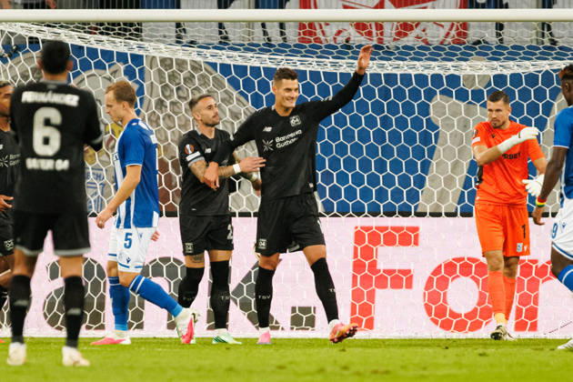 Patrik Schick and players of Bayer 04 Leverkusen seen celebrating after goal during UEFA Europe League 2026 2027 league phase game between teams of Lech Poznan and Bayer Leverkusen (Ernest Kolodziej Ball Raw Images) Poznan ENEA Stadion Poland Copyright: xErnestxKolodziejx ernestkolodziej_lech_bayer_2627KOL_7942