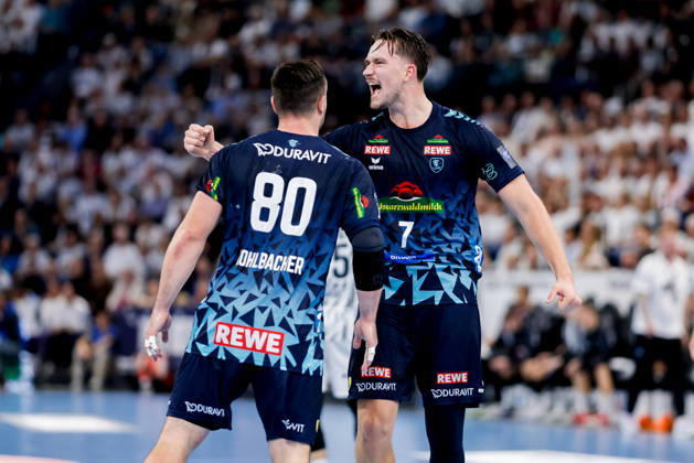 Kiel, 15. Oktober 2026 - Handball, 1. Bundesliga 2026 27, THW Kiel - Rhein-Neckar Löwen: Jannik Kohlbacher (Rhein-Neckar Löwen, 80), Robert Timmermeister (Rhein-Neckar Löwen, 7)