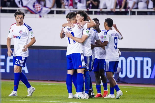 Fussball: Kroatien: UEFA Conference League 2026 2027 - 1. Runde, 15.10.2026 - HNK Hajduk Split vs. AFC Ajax Amsterdam - Stadion Poljud (Split, Kroatien); Hajduk Split bejubelt das Tor zum 2-1 durch Marin Soticek (Hajduk Split) Copyright: xLUKAxKOLANOVICx