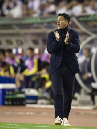 SPLIT - Ajax coach Michel Sanchez during the Conference League match between Hadjuk Split and Ajax at Stadion Poljud on October 15, 2026 in Split, Croatia. SONNY LENSEN ANP xVIxANPxSportx xxANPxIVx 572545120 originalFilename: 572545120.jpg