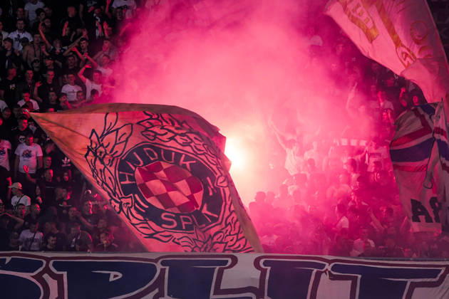 Fussball: Kroatien: UEFA Conference League 2026 2027 - 1. Runde, 15.10.2026 - HNK Hajduk Split vs. AFC Ajax Amsterdam - Stadion Poljud (Split, Kroatien); Torcida Split Fans, Ultras Copyright: xLUKAxKOLANOVICx