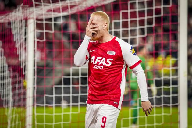 ALKMAAR , 15-10-2026, AFAS Stadion , season 2026 2027 , UEFA Europa League League phase , match between AZ and Hapoel Beer-Sheva , Picture shows AZ player Mexx Meerdink scores the 2-1 AZ - Hapoel Beer-Sheva  x208451886x Copyright:
