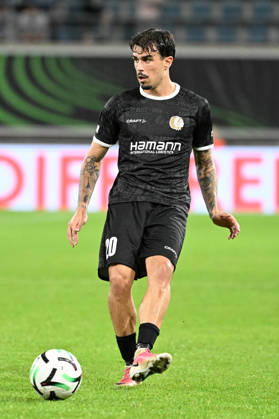 261015 AA Gent vs Aarhus Tiago Araujo of KAA Gent is pictured in action with the ball during Matchday 2 in the 2026-2027 Uefa Conference League season - league phase between AA Gent and AGF Aarhus on October 15 , 2026 in Gent, Belgium. (Photo by Maarten Straetemans Isosport) Gent Belgium Copyright: xMaartenxStraetemansx GENT-AARHUS_20261015_157