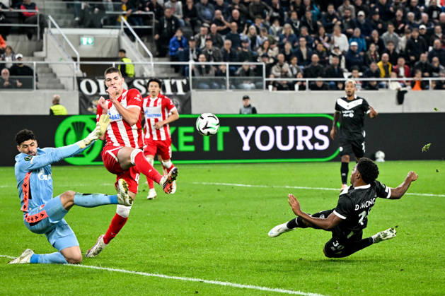 LUGANO, SWITZERLAND - OCTOBER 15: Dereck Moncada of FC Lugano R) scores a goal against goalkeeper Matheus Magalhaes of FK Crvena Zvezda during the UEFA Conference League 2026 27 League Phase MD1 match between FC Lugano and FK Crvena Zvezda at Lugano Arena on October 15, 2026 in Lugano, Switzerland. Lugano Lugano Arena Ticino Switzerland Copyright: xJustPictures.ch AndreaxBrancax jp-en-EuSpIm-AB_15102026_7119