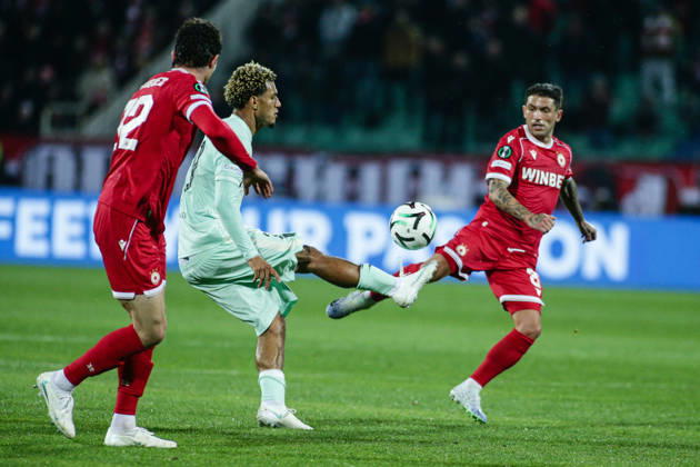 IPA89726115 - Monaco s Paris Brunner in action against CSKA s Stefano Sensi during the UEFA Conference League match between PFC CSKA and AS Monaco at Vasil Levski National Stadium in Sofia, Bulgaria, on October 15, 2026  Copyright: xIvanxSxIvanov IPAxSportx xx IPA89726115 IPA89726115