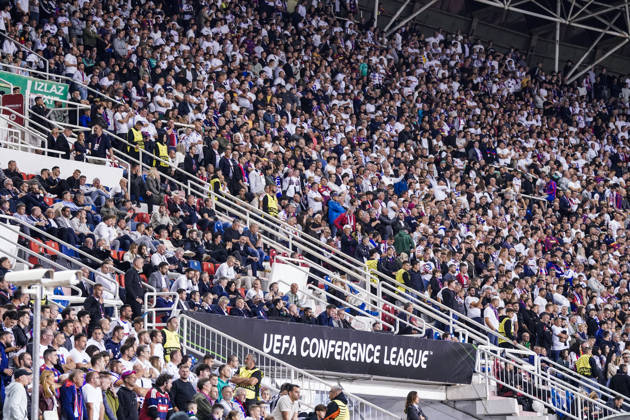 Fussball: Kroatien: UEFA Conference League 2026 2027 - 1. Runde, 15.10.2026 - HNK Hajduk Split vs. AFC Ajax Amsterdam - Stadion Poljud (Split, Kroatien); Zapad Tribüne, Zuschauer, Hajduk Split Fans Copyright: xLUKAxKOLANOVICx