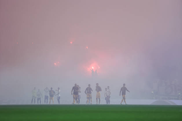 UEFA Conference League HNK Hajduk Split v AFC Ajax Play is briefly stopped to remove a flare from the field of play during the UEFA Conference League 2026 27 League Phase MD1 match between HNK Hajduk Split and AFC Ajax at Stadion Poljud on October 15, 2026 in Split, Croatia.  IvanaxIvanovic PIXSELL