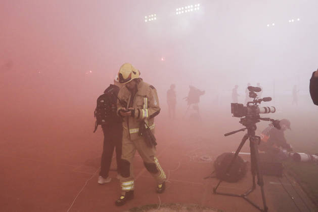 UEFA Conference League HNK Hajduk Split v AFC Ajax Play is briefly stopped to remove a flare from the field of play during the UEFA Conference League 2026 27 League Phase MD1 match between HNK Hajduk Split and AFC Ajax at Stadion Poljud on October 15, 2026 in Split, Croatia.  IvanaxIvanovic PIXSELL