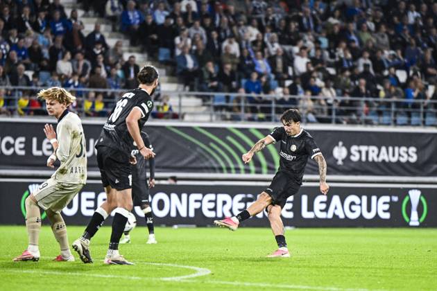 Gent s Tiago Araujo pictured in action during a soccer game between Belgian KAA Gent and Danish Aarhus GF, Thursday 15 October 2026 in Gent, the opening match of the UEFA Conference League league phase. TOMxGOYVAERT  x189911900x