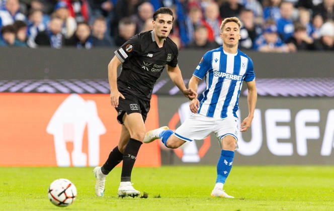 Europa League: Lech Poznan vs Bayer 04 Leverkusen Miguel Gutierrez, Joel Pereira during Europa League: Lech Poznan vs Bayer 04 Leverkusen match in Poznan, Poland, on October 15, 2026 Poznan Poland Copyright: xFotoxOlimpikx originalFilename:jastrzebowski-europale261015_npflf