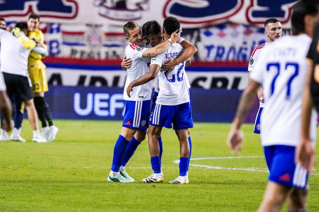 Fussball: Kroatien: UEFA Conference League 2026 2027 - 1. Runde, 15.10.2026 - HNK Hajduk Split vs. AFC Ajax Amsterdam - Stadion Poljud (Split, Kroatien); Hajduk Split Spieler bejubeln den Sieg Copyright: xLUKAxKOLANOVICx