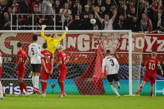 Soccer, Conference League 2026 Brann Lincoln Red Imps Bergen 20261015 Brann goalkeeper Simen Vidtun Nilsen during the Conference League soccer match between SK Brann and Lincoln Red Imps at Brann Stadium. Photo by Paul S. Amundsen, NTB, Bergen, Norway. EDITORIAL USE ONLY RESTRICTED USE FOR BETTING COMPANIES  Copyright: xPaulxS.xAmundsenx xNTBx