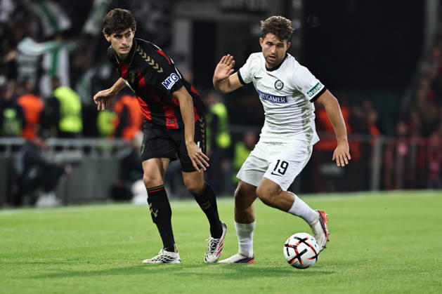 SOCCER - UEFA EL, Bournemouth vs Sturm BOURNEMOUTH,ENGLAND,15.OCT.26 - SOCCER - UEFA Europa League, AFC Bournemouth vs SK Sturm Graz. Image shows Antonio Silva (Bournemouth) and Simon Seidl (Sturm).  GEPAxpictures xChrisxBauer