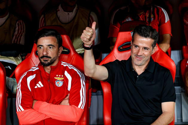 LISBON, PORTUGAL - OCTOBER 15: Marco Silva head coach of Benfica reacts during the UEFA Europa League 2026 27 League Phase MD2 match between SL Benfica and Celtic FC at Estadio do SL Benfica on October 15, 2026 in Lisbon, Portugal (Photo by Valter Gouveia Sports Press Photo SPP) Copyright: xSportsxPressxPhotox Sportspressphoto_SPR257172