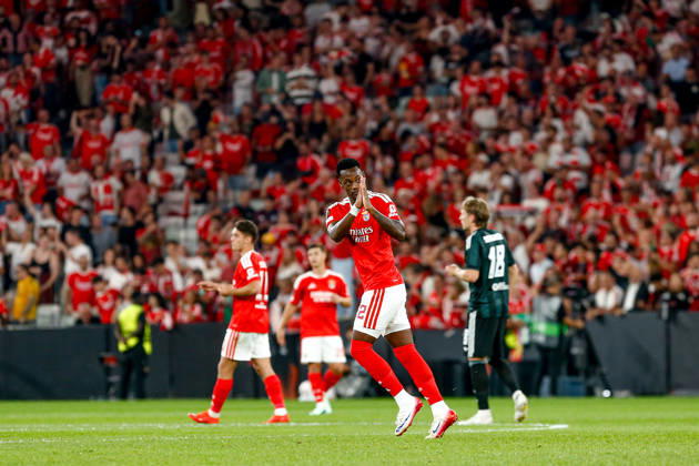 Estadio da Luz Jhon Duran forward of Benfica celebrates after scoring the team s first goal during the UEFA Europa League 2026 27 League Phase MD2 match between SL Benfica and Celtic FC at Estadio do SL Benfica on October 15, 2026 in Lisbon, Portugal. UEFA Europa League 2026 27 League Phase MD2 - SL Benfica and Celtic FC (Valter Gouveia SPP) Copyright: xValterxGouveia SPPx spp-en-VaGo-_GO_7987