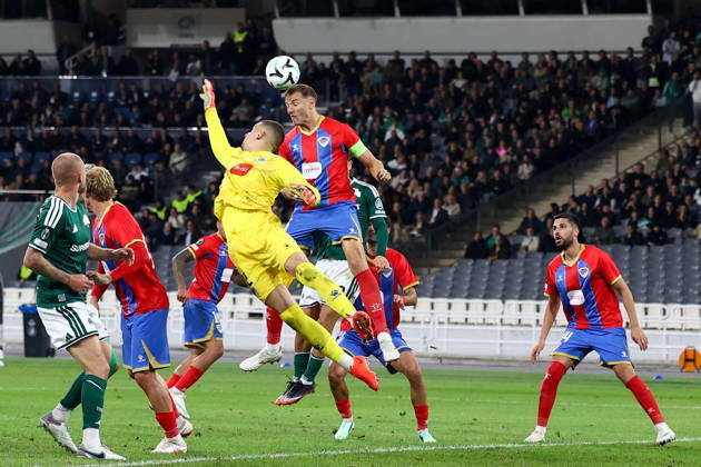 Panathinaikos F.C. v FK Borac Banja Luka UEFA Europa Conference League Sinisa Sanicanin of FK Borac Banja Luka heads the ball during the UEFA Europa Conference League match at Olympic Stadium, Athens 15 10 2026 UK Newspapers OUT Copyright: xYannisxHalasx FIL-24071-0075