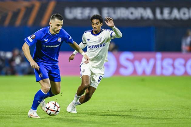 GNK Dinamo v RSC Anderlecht - UEFA Europa League ZAGREB, CROATIA - OCTOBER 15 : Barry Kais defender of RSC Anderlecht in action during the UEFA Europa League 2026 27 League Phase matchday 2 match between GNK Dinamo and RSC Anderlecht on October 15, 2026 in Zagreb, Croatia, 15 10 2026 Zagreb Croatia  Copyright: xNicoxVereeckenx