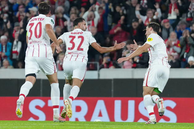 Vincenzo Grifo (SC Freiburg, 32) Torjubel, Emotionen, Torschuss, Abschluss, Torerfolg, Tor, Treffer , Deutschland, Fussball, UEFA Conference League, 1. Spieltag, Ligaphase , 2026 2027, SC Freiburg vs. FK Jablonec, 15.10.2026, Europa-Park Stadion, Freiburg Freiburg Europa-Park Stadion Baden-Württemberg Deutschland Copyright: xArnexAmbergx