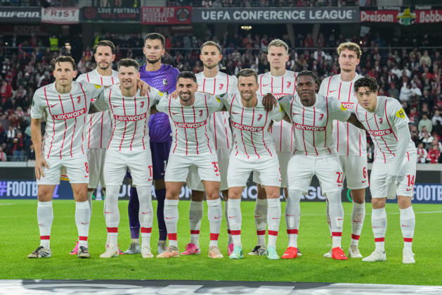 UEFA Conference-League: SC Freiburg vs FK Jablonec, 15.10.2026 Mannschaftsbild des SC Freiburg v.h.l: Christian Günter (SC Freiburg, 30), Mio Backhaus (SC Freiburg, ), Max Rosenfelder (SC Freiburg, 37), Matthias Ginter (SC Freiburg, 28),Patrick Osterhage (SC Freiburg, 6), V.v.l.: Maximilian Eggestein (SC Freiburg, 8), Lukas Kübler (SC Freiburg, 17), Vincenzo Grifo (SC Freiburg, 32), Lucas Höler (SC Freiburg, 9), Cyriaque Irie (SC Freiburg, 22) und Yuito Suzuki (SC Freiburg, 14) UEFA Conference-League: SC Freiburg vs FK Jablonec, Europa-Park-Stadion, 15.10.2026 Copyright: xBEAUTIFULxSPORTS Boscox