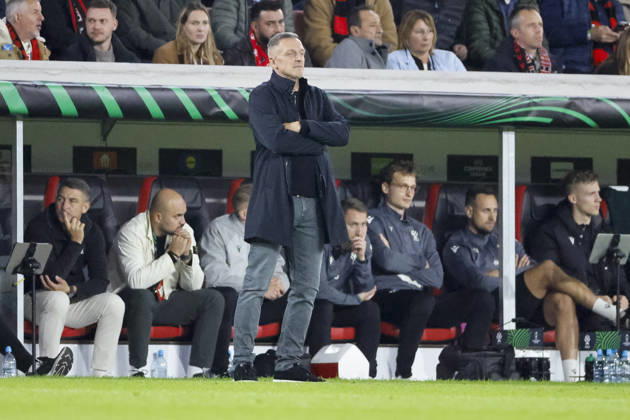 Lubos Kozel (FK Jablonec, Trainer), Mimik, Gesichtsausdruck, Emotion , Deutschland, Fussball, UEFA Conference League, 1. Spieltag, 2026 2027, SC Freiburg vs. FK Jablonec, 15.10.2026, Freiburg im Breisgau Stadion am Wolfswinkel Deutschland Copyright: xGrantxHubbsx