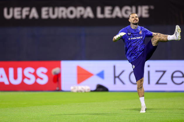 GNK Dinamo v RSC Anderlecht - UEFA Europa League 2026 27 League Phase MD2 Dinamo Zagreb Goalkeeper Dominik Kotarski warm up before the UEFA Europa League 2026 27 League Phase MD2 match between GNK Dinamo and RSC Anderlecht at Stadion Maksimir on October 15, 2026 in Zagreb, Croatia.  MatijaxHabljak PIXSELL