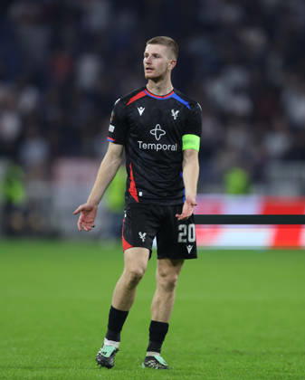 DECINES-CHARPIEU, FRANCE - OCTOBER 15: Adam Wharton of Crystal Palace FC looks disappointed & dejected during the UEFA Europa League 2026 27 League Phase MD2 match between Olympique Lyonnais and Crystal Palace FC at OL Stadium on October 15, 2026 in Decines-Charpieu, France (Photo by Daniel Weir Sports Press Photo SPP) Copyright: xSportsxPressxPhotox Sportspressphoto_SPR257217