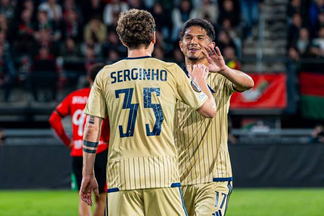 NIJMEGEN - Everton Bala of Levski Sofia celebrates his team s first goal with Serginho of Levski Sofia, but the goal was disallowed by VAR during the UEFA Europa League match between NEC Nijmegen and Levski Sofia at the Goffertstadion on October 15, 2026, in Nijmegen, the Netherlands. KEVIN SENDERS ANP UEFA Europa League 2026 27 xVIxANPxSportx xMarcelxterxBalsxIVx 572553266 originalFilename: 572553266.jpg