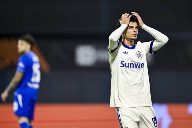 GNK Dinamo v RSC Anderlecht - UEFA Europa League ZAGREB, CROATIA - OCTOBER 15 : Degreef Tristan midfielder of RSC Anderlecht missing an opportunity during the UEFA Europa League 2026 27 League Phase matchday 2 match between GNK Dinamo and RSC Anderlecht on October 15, 2026 in Zagreb, Croatia, 15 10 2026 Zagreb Croatia  Copyright: xNicoxVereeckenx