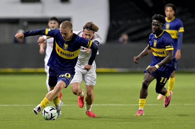 Sint-Truidense VV v Iberia Tbilisi - UEFA Conference League SINT-TRUIDEN, BELGIUM - OCTOBER 15 : Vanwesemael Robert-Jan defender of Sint-Truidense VV during the UEFA Conference League 2026 27 first qualifying round between Sint-Truidense VV and Iberia Tbilisi on October 15, 2026 in Sint-Truiden, Belgium, 15 10 2026 Sint-Truiden Belgium Copyright: xSesx