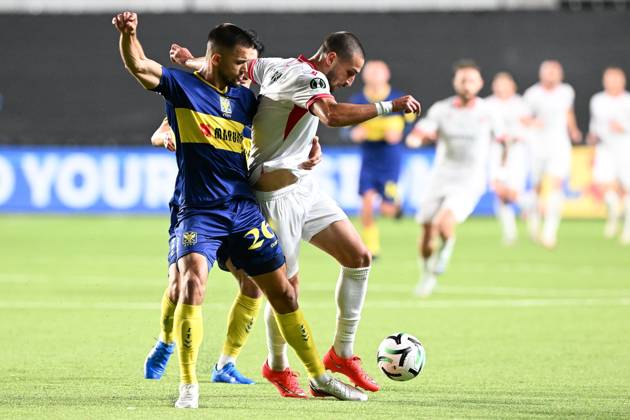 STVV s Visar Musliu; Iberia s Amiran Dzagania and STVV s Shogo Taniguchi pictured in action during a soccer game between Belgian Sint-Truidense VV and Georgian FC Iberia 1999 Tbilisi, Thursday 15 October 2026 in Sint-Truiden, the opening match of the UEFA Conference League league phase. JILLxDELSAUX  x189929184x
