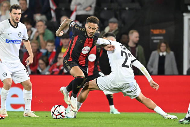 Bournemouth v Sturm Graz, Europa League Marcus Tavernier (16) of AFC Bournemouth is challenged by Arjan Malic (23) of Sturm Graz during the Europa League match between Bournemouth and Sturm Graz at the Vitality Stadium, Bournemouth, UK on 15 October 2026. Bournemouth Vitality Stadium Dorset UK Editorial use only , Copyright: xGrahamxHuntx PSI-25011-0085