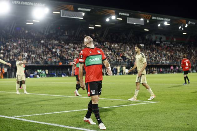 NIJMEGEN - DuÅ¡an TadiÄ‡ of NEC Nijmegen is disappointed about a missed opportunity during the Europa League match between NEC and PFC Levski Sofia at De Goffert on October 15, 2026, in Nijmegen, the Netherlands. BART STOUTJESDIJK ANP xVIxANPxSportx xxANPxIVx 572558953 originalFilename: 572558953.jpg