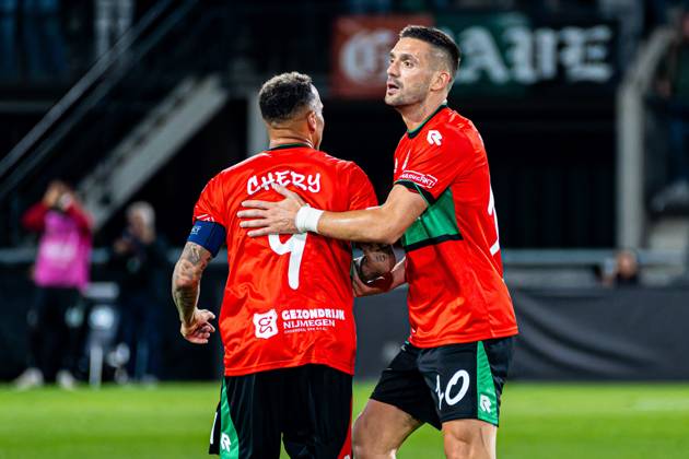 NIJMEGEN - Tjaronn Chery of NEC Nijmegen celebrates his team s first goal with Dusan Tadic of NEC Nijmegen during the UEFA Europa League match between NEC Nijmegen and Levski Sofia at the Goffertstadion on October 15, 2026, in Nijmegen, the Netherlands. KEVIN SENDERS ANP UEFA Europa League 2026 27 xVIxANPxSportx xMarcelxterxBalsxIVx 572559736 originalFilename: 572559736.jpg