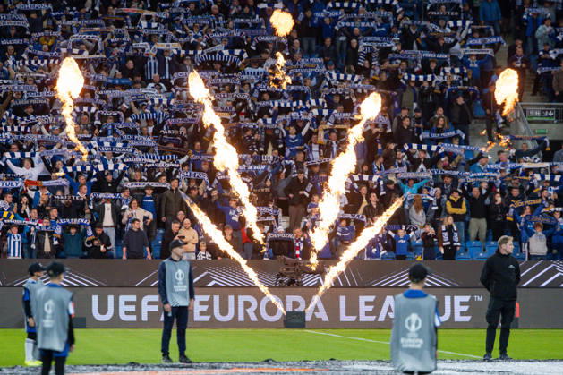 Europa League: Lech Poznan vs Bayer 04 Leverkusen Lech fans during Europa League: Lech Poznan vs Bayer 04 Leverkusen match in Poznan, Poland, on October 15, 2026 Poznan Poland Copyright: xFotoxOlimpikx originalFilename:jastrzebowski-europale261015_npBp9