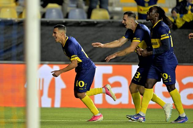 Sint-Truidense VV v Iberia Tbilisi - UEFA Conference League SINT-TRUIDEN, BELGIUM - OCTOBER 15 : Sebaoui Ilias forward of Sint-Truidense VV celebrates scoring a goal during the UEFA Conference League 2026 27 first qualifying round between Sint-Truidense VV and Iberia Tbilisi on October 15, 2026 in Sint-Truiden, Belgium, 15 10 2026 Sint-Truiden Belgium Copyright: xSesx