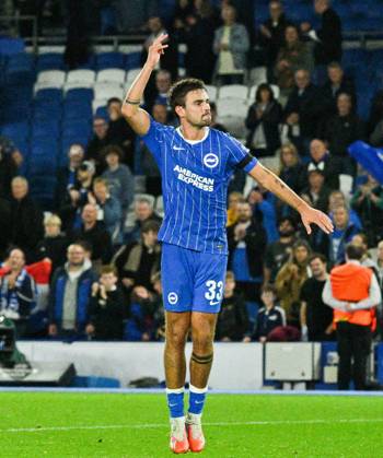 Matt O Riley of Brighton celebrates their win in the UEFA Conference League match between Brighton and Hove Albion and Kuano Zalgiris at the American Express Stadium , Brighton , UK - 15th October 2026 Brighton & Hove Albion vs Kuano Zalgiris UEFA Conference League Football, Amex Stadium, Sussex, United Kingdom - 15 Oct 2026Brighton Amex Stadium Sussex United Kingdom Editorial use only. No merchandising. For Football images FA and Premier League restrictions apply inc. no internet mobile usage without FAPL license - for details contact Football Dataco  Copyright: xSimonxDack TPI Shutterstockx 17218395af