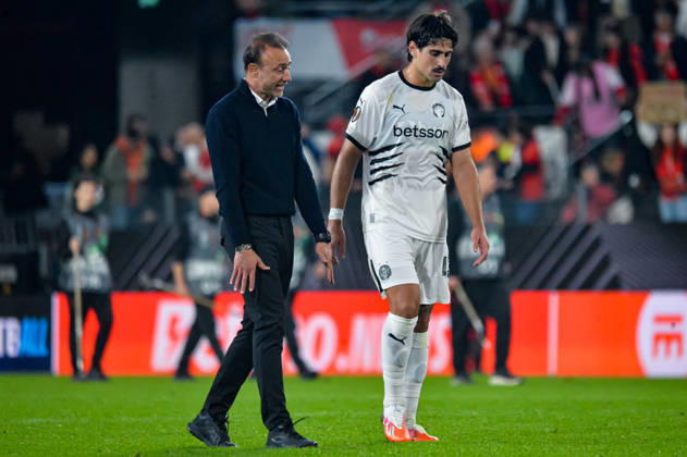FOOTBALL : Stade Rennais vs OFI Crete - Europa League - Journée 2 - 15 10 2026 Christos Kontis (OFI Crete) Nikolaos Marinakis (OFI Crete) RennesFrance  Copyright: xBaptistexAutissierx
